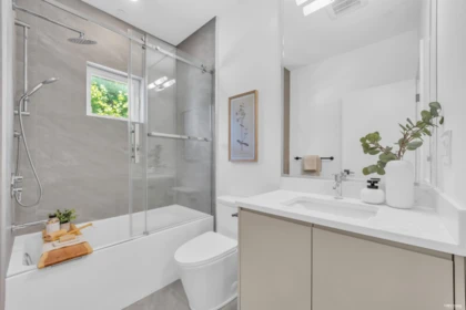 Mudroom Photo of 2 3800 Pender Street, Burnaby, BC