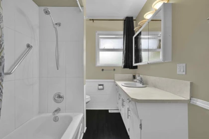 Walk-In Closet Photo of 9323 119 Street, Delta, BC