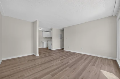 203 7220 Lindsay Road, Richmond, BC, Richmond — Apartment/Condo for sale