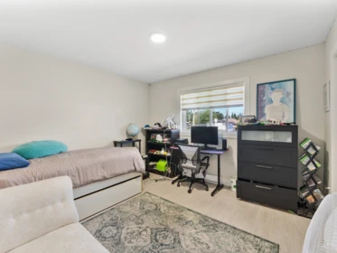 Guest Bathroom Photo of 15271 95 Avenue, Surrey, BC