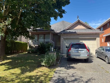 7719 147a Street, Surrey, BC, Surrey — Single Family Residence for sale