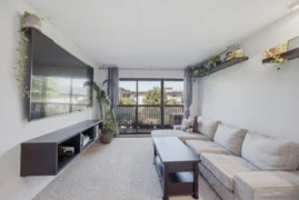 209 2120 W 2nd Avenue, Vancouver, BC