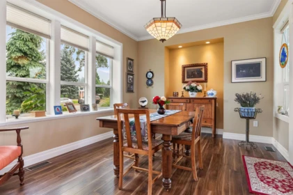 Kitchen Island Photo of 380 Dewdney Avenue, Hope, BC