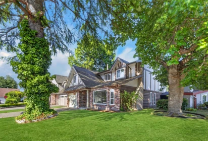 8580 Dakota Place, Richmond, BC, Richmond — Single Family Residence for sale