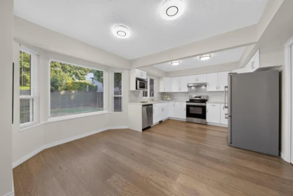 Kitchen Island Photo of 8580 Dakota Place, Richmond, BC