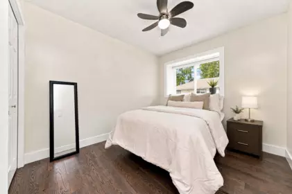 Guest Bathroom Photo of 52 34250 Hazelwood Avenue, Abbotsford, BC