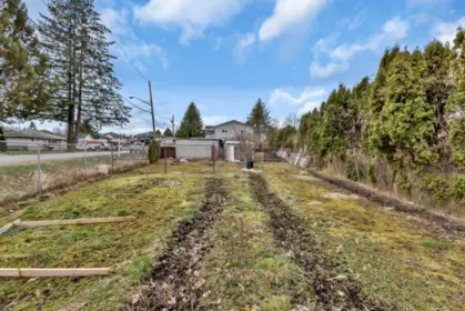 Swimming Pool Photo of 12215 85a Avenue, Surrey, BC