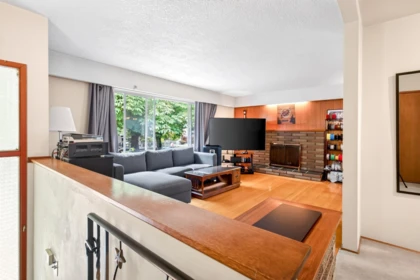 Kitchen Photo of 2175 Waverley Avenue, Vancouver, BC