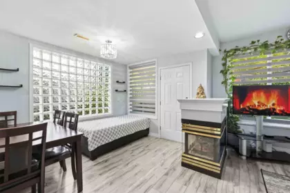 Kitchen Photo of 25 8289 121a Street, Surrey, BC