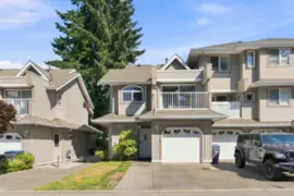 25 8289 121a Street, Surrey, BC
