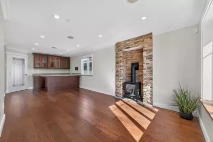 Kitchen Photo of 6167 Commercial Street, Vancouver, BC