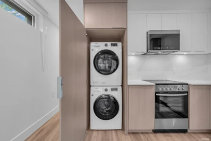 Kitchen Photo of 1726 Templeton Drive, Vancouver, BC