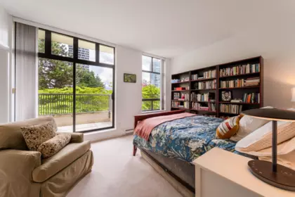 Basement Recreation Room Photo of 8 4333 Central Boulevard, Burnaby, BC