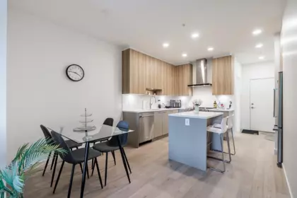 101 7588 16th Street, Burnaby, BC, Burnaby — Apartment/Condo for sale