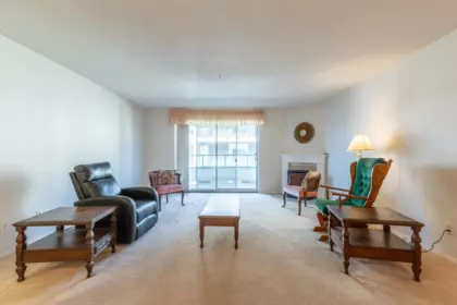 Primary Bedroom Photo of 238 2451 N Gladwin Road, Abbotsford, BC