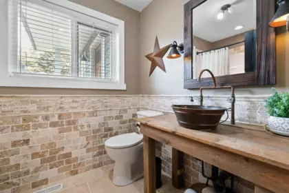 Laundry Room Photo of 2284 Ashton Road, Agassiz, BC
