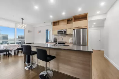 412 9150 University High Street, Burnaby, BC, Burnaby — Apartment/Condo for sale