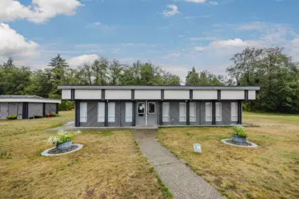 Swimming Pool Photo of 23 2270 196 Street, Langley, BC