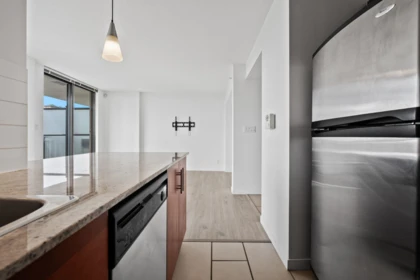 Kitchen Island Photo of 1203 814 Royal Avenue, New Westminster, BC