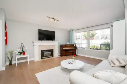 Pantry Photo of 118 15121 19 Avenue, Surrey, BC