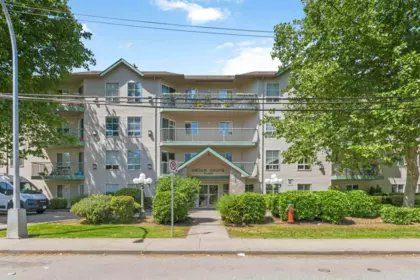 Outdoor Deck Photo of 405 2435 Center Street, Abbotsford, BC
