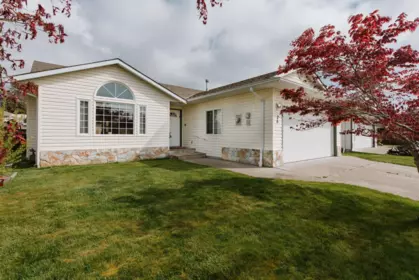 26 535 Shaw Road, Gibsons, BC, Gibsons — Single Family Residence for sale