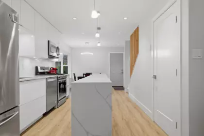 4212 Garden Grove Drive, Burnaby, BC, Burnaby — Townhouse for sale