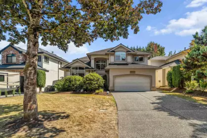 9252 206 Street, Langley, BC, Langley — Single Family Residence for sale