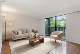 205 175 E 4th Street, North Vancouver, BC