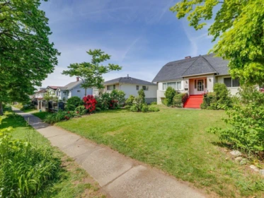 Outdoor Kitchen Photo of 2087 E 26th Avenue, Vancouver, BC
