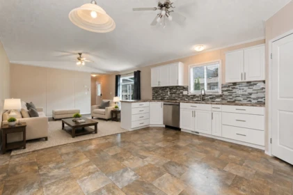Kitchen Photo of 29 59060 Lougheed Highway, Agassiz, BC