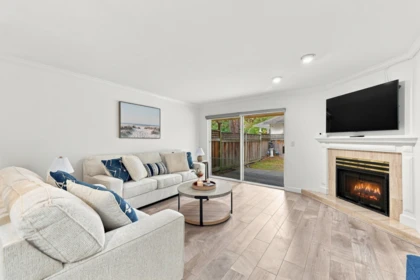 Family Room Photo of 109 12163 68 Avenue, Surrey, BC