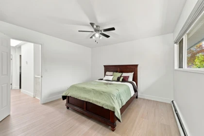 Guest Bathroom Photo of 109 12163 68 Avenue, Surrey, BC