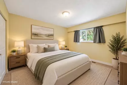Loft / Bonus Room Photo of 466 55 Street, Tsawwassen, BC