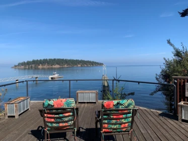 574 Arbutus Drive, Mayne Island, BC, Mayne Island — Single Family Residence for sale