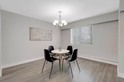 Breakfast Nook Photo of 207 1544 Fir Street, White Rock, BC