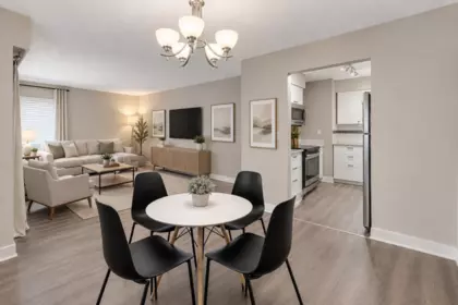 Dining Area Photo of 207 1544 Fir Street, White Rock, BC