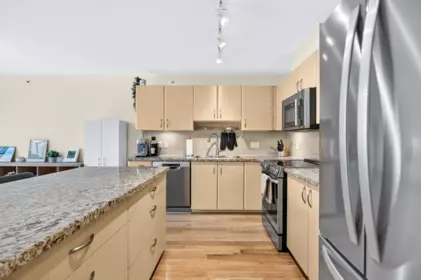 505 720 Hamilton Street, New Westminster, BC, New Westminster — Apartment/Condo for sale