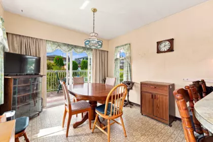 Primary Bedroom Photo of 4335 Barker Avenue, Burnaby, BC