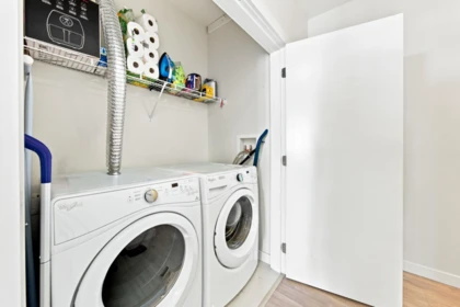 Mudroom Photo of 606 123 W 1st Street, North Vancouver, BC