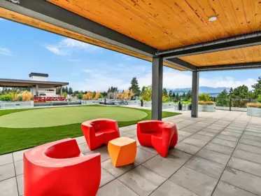 Front Yard Photo of 421 13238 105 Avenue, Surrey, BC