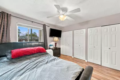 Walk-In Closet Photo of 16 11735 89a Avenue, Delta, BC