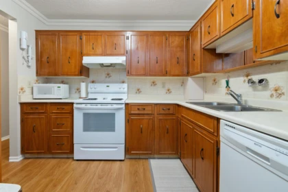 Dining Area Photo of 207 32089 Old Yale Road, Abbotsford, BC