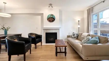 13 915 Tobruck Avenue, North Vancouver, BC, North vancouver — Townhouse for sale