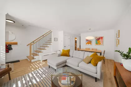 18 222 E 5th Street, North Vancouver, BC, North Vancouver — Townhouse for sale