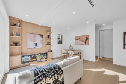 1 3034 E 5th Avenue, Vancouver, BC, Vancouver — Half Duplex for sale