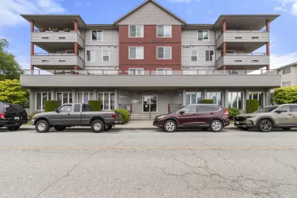 201 8980 Mary Street, Chilliwack, BC, Chilliwack — Apartment/Condo for sale