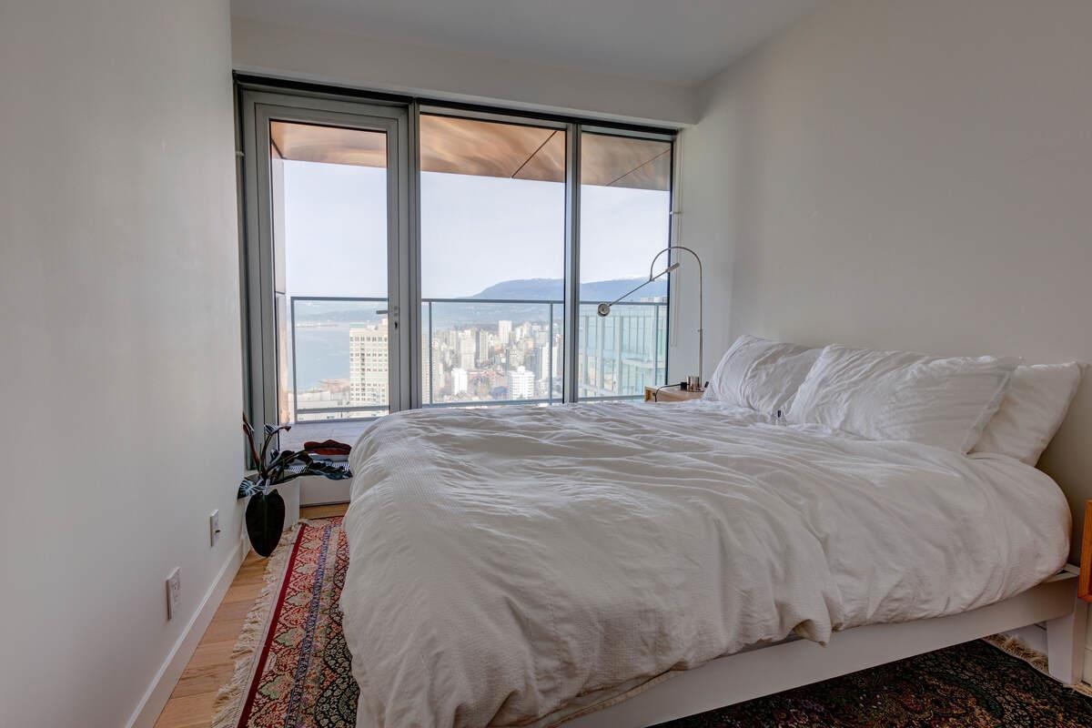 Garden / Landscaping Photo of 3703 1480 Howe Street, Vancouver, BC