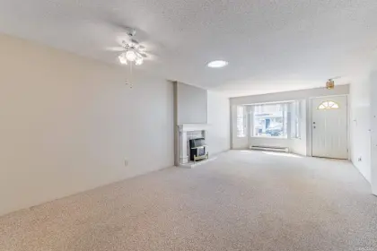15 12049 217 Street, Maple Ridge, BC, Maple ridge — Townhouse for sale