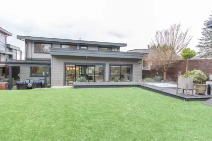 882 Whitchurch Street, North Vancouver, BC, North vancouver — Single Family Residence for sale